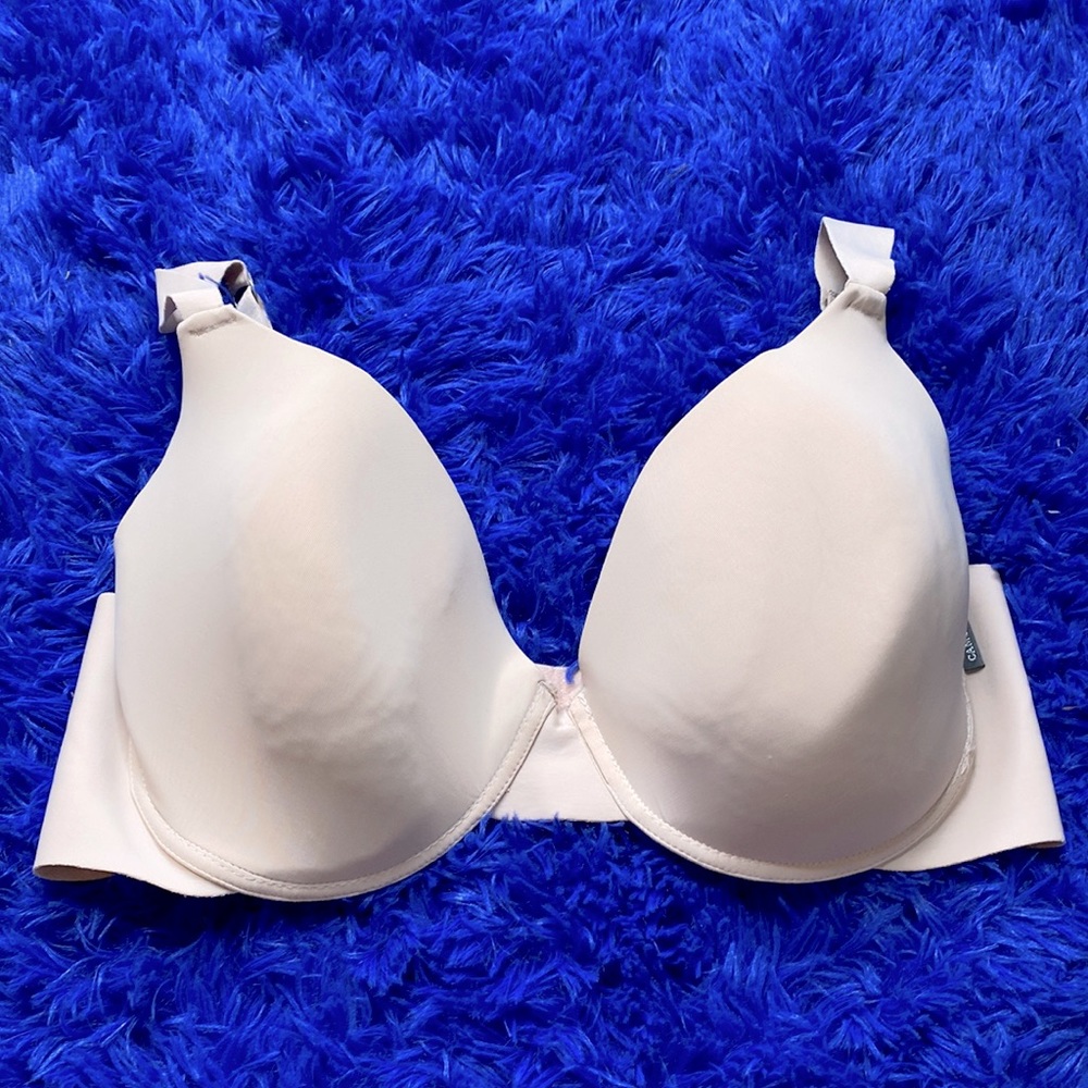 Vince Camuto Light Pink Seamless Bra Size 40D